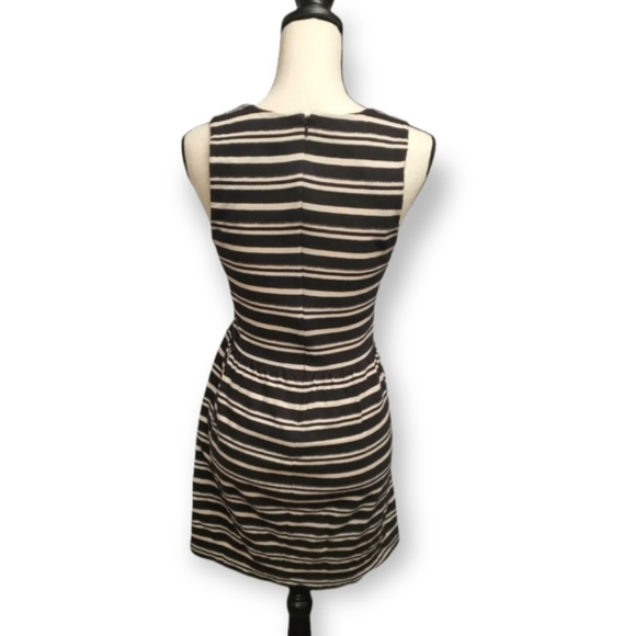 J Crew Womens Black Ivory Striped Panel Dress Size XS Sleeveless - Picture 2 of 9